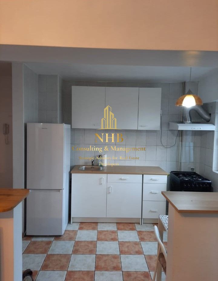 Apartament de ichiriat 2 camere -zona Stefan cel mare - Poză 3