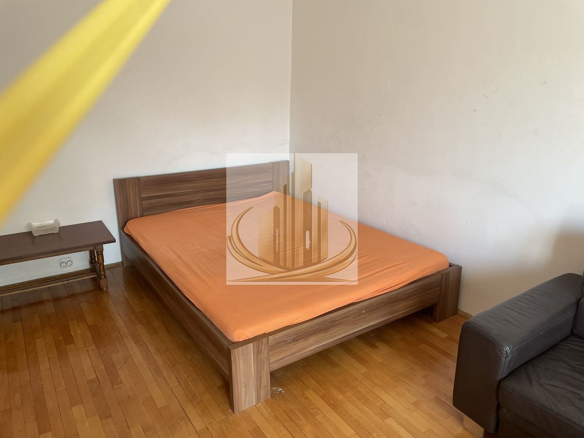 Garsonieră spațioasă 42 mp | Zona Piața Victoriei | Etaj 1 | Mobilată - Poză 4