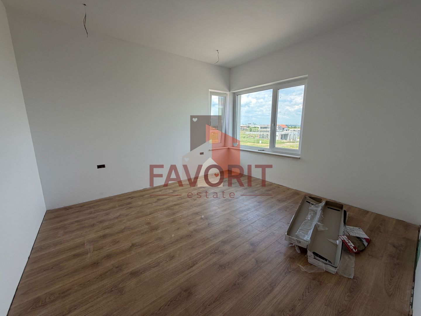 Finisat la cheie. Cu gradina proprie. Loc de parcare inclus - Poză 3