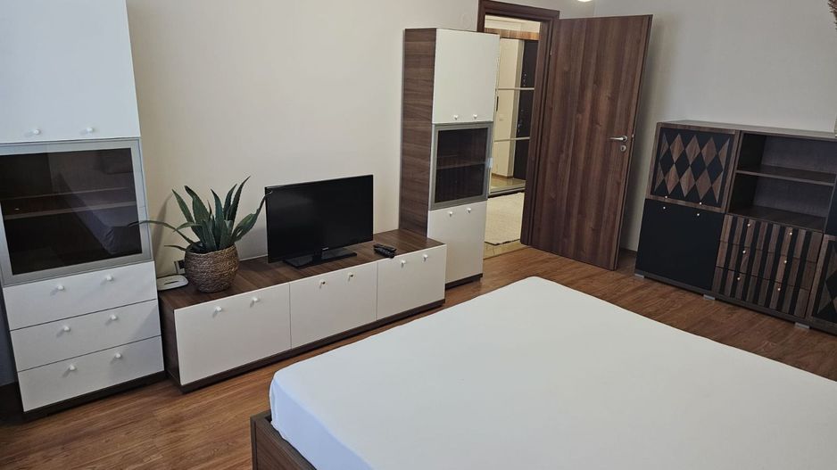 De inchiriat o camera Italian Residence, etaj 9/12, 420 euro - Poză 15