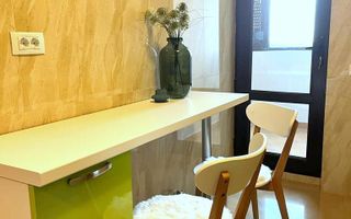 De inchiriat apartament cu o camera Italian Residence, et. 5, 420 euro - Poză 1