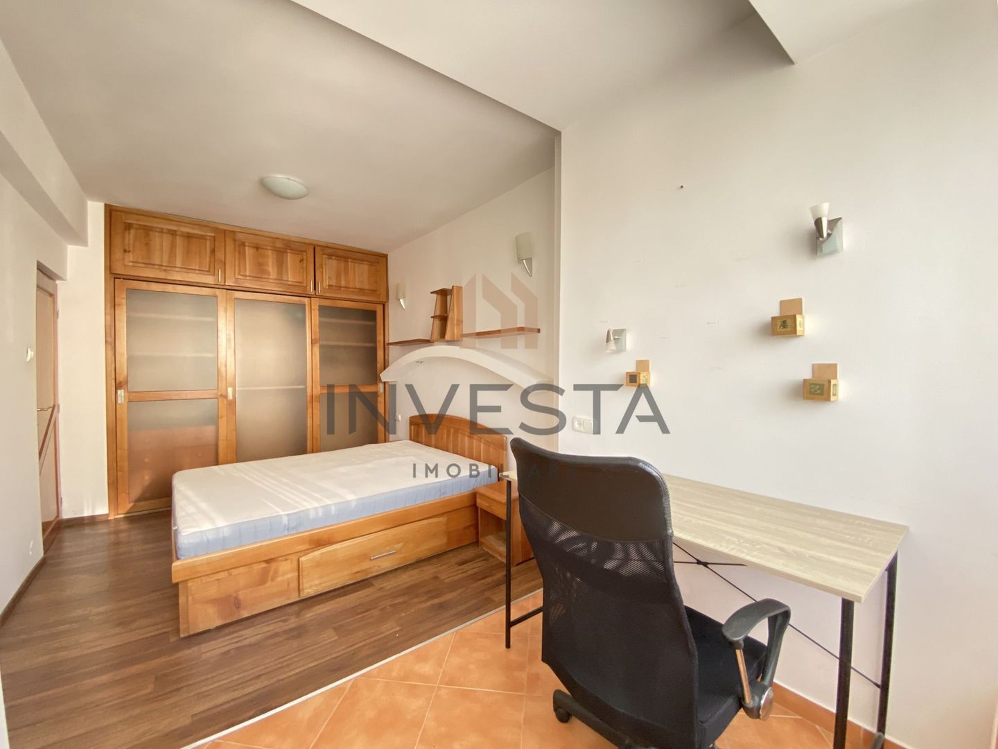 Apartament 4 camere de vanzare , etaj intermediar, parcare, Zorilor! - Poză 15