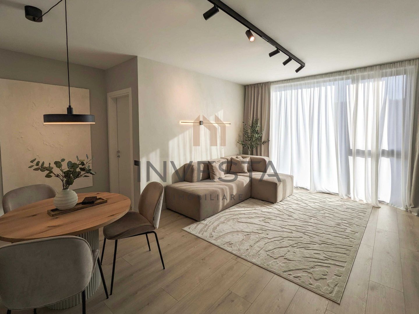 Apartament modern cu 2 camere și finisaje premium! - Poză 1