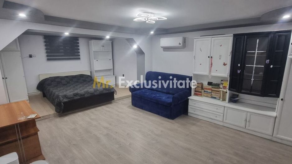 Casă P+M cu 1.558 mp teren, livadă și garaj - Poză 4