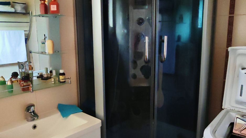 Apartament la casa + anexa gospodareasca, zona Blumana -Bartolomeu. - Poză 14