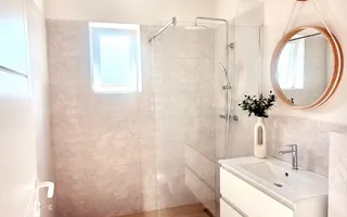 Apartament ultrafinisat | 3 camere | Cartier Terra-Floresti - Poză 12