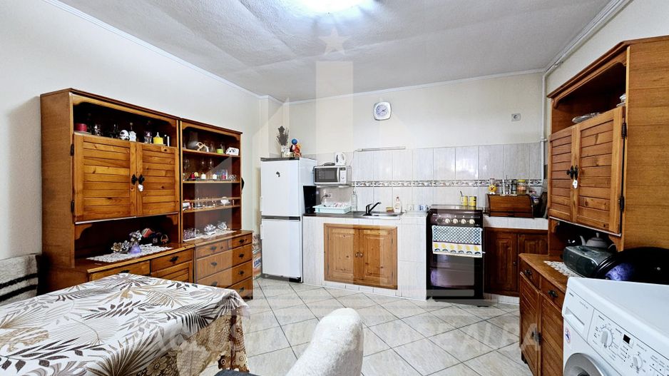 Casa individuala de vanzare, Maieri - Centru - Poză 2