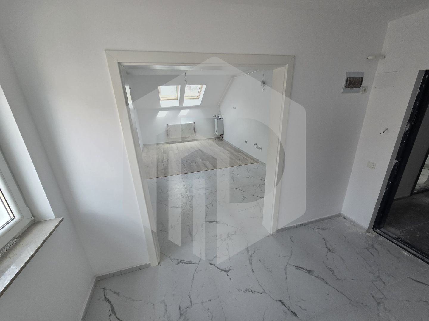 Apartament 2 camere decomandate 46mpu Balcon - Poză 7