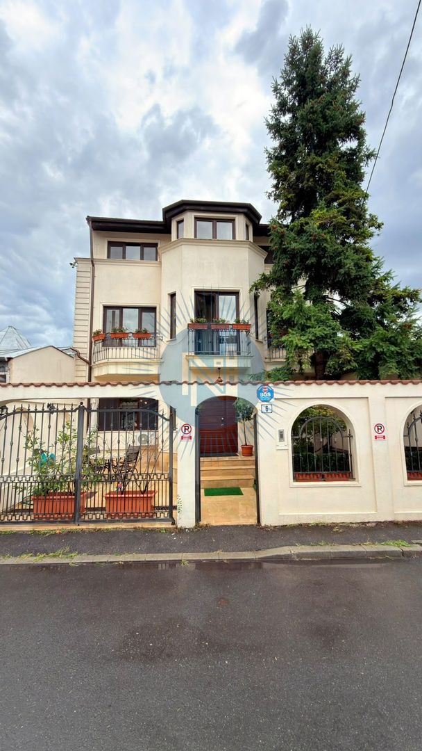 Vila zona Domenii - Poză 1