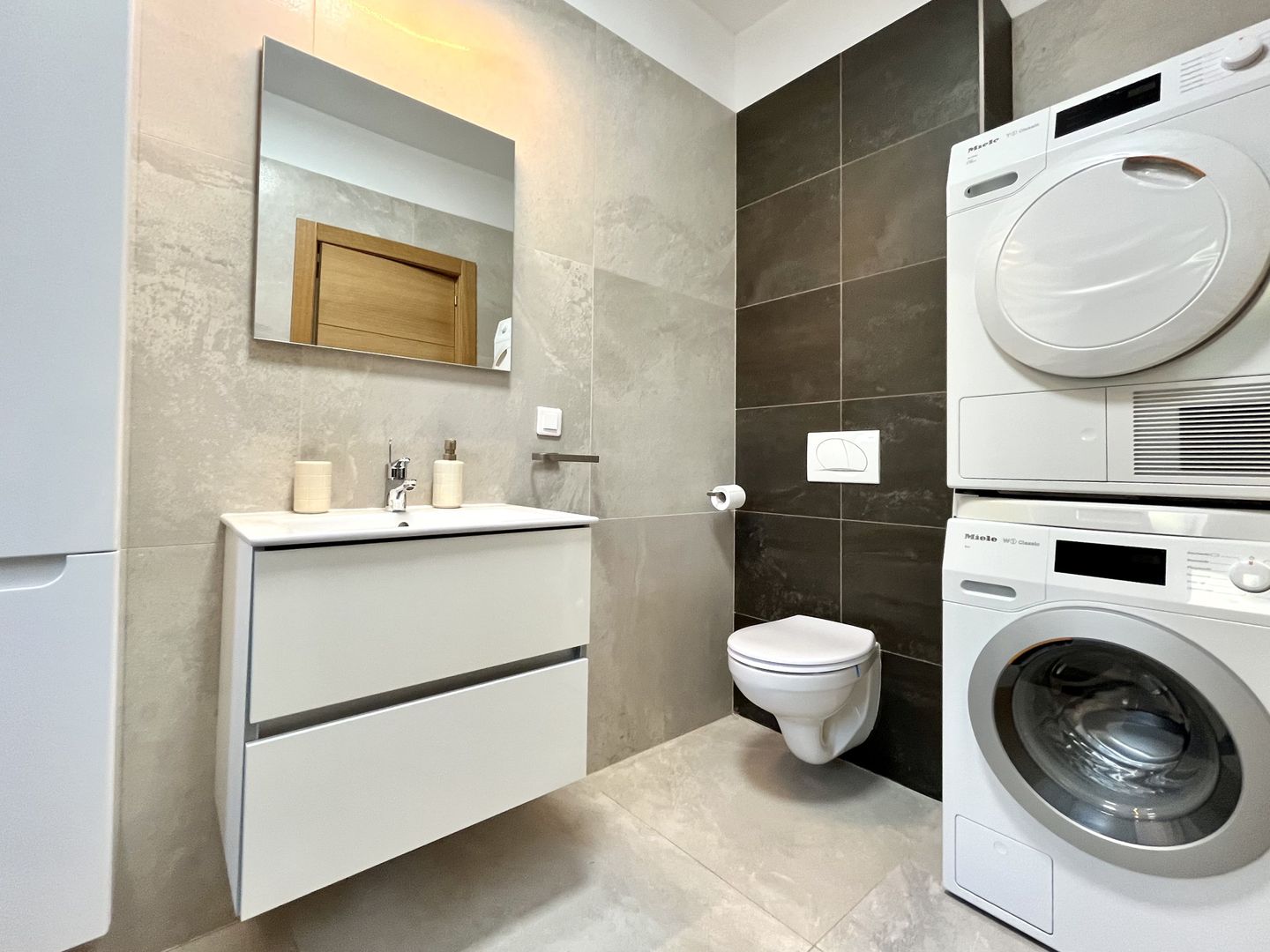 Apartament 3 camere, spațios si elegant, Braytim - Parcul Pădurice - Poză 22