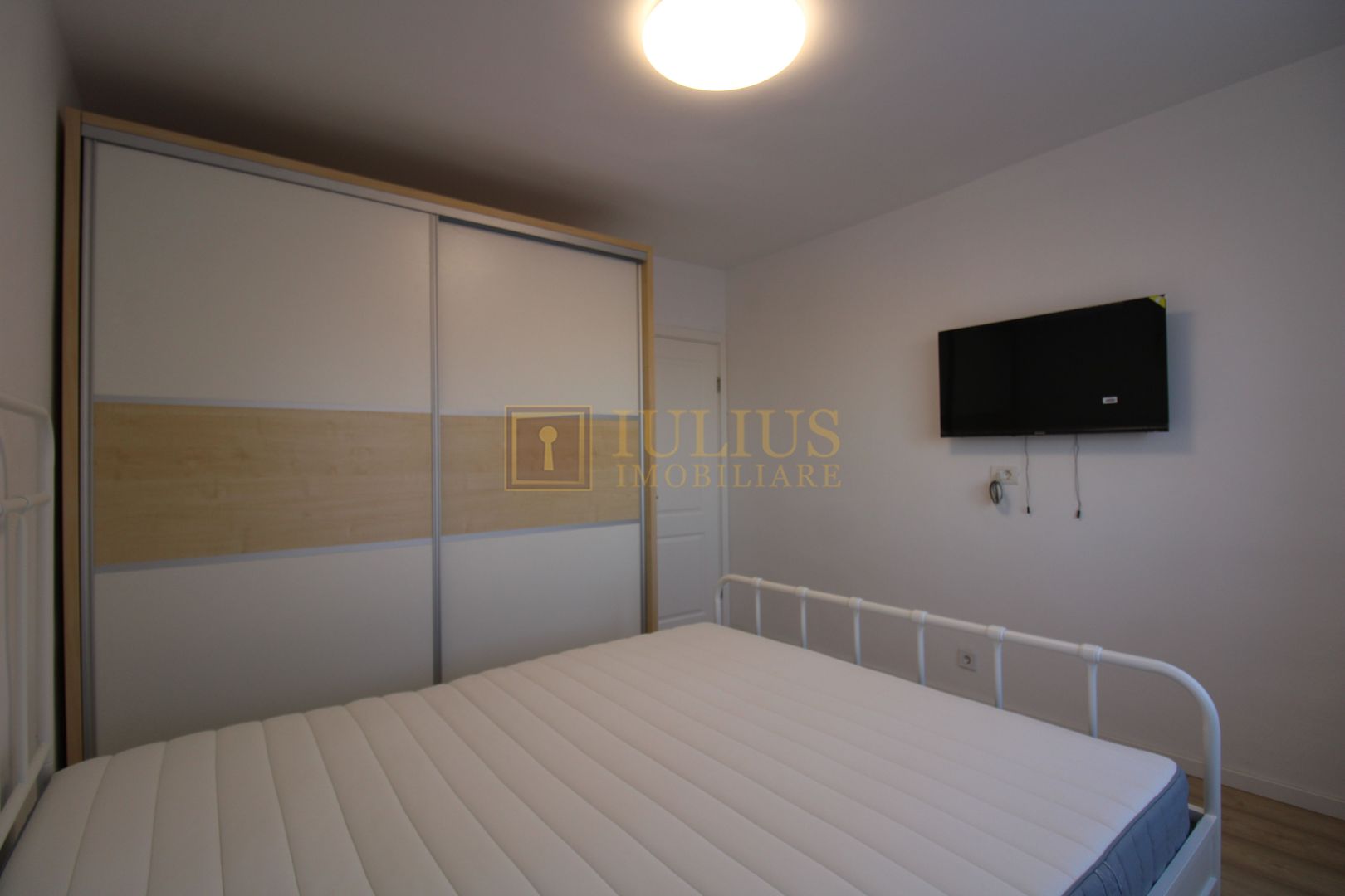 Zona Olimpia, 4 camere + 2 bai, centrala proprie. - Poză 19