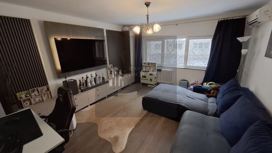 Apartament 2 camere Vitan conf 1 - Poză 2