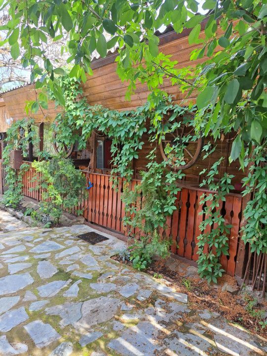 Proprietate de excepție în Lelești – la doar 8 km de Târgu Jiu - Poză 48
