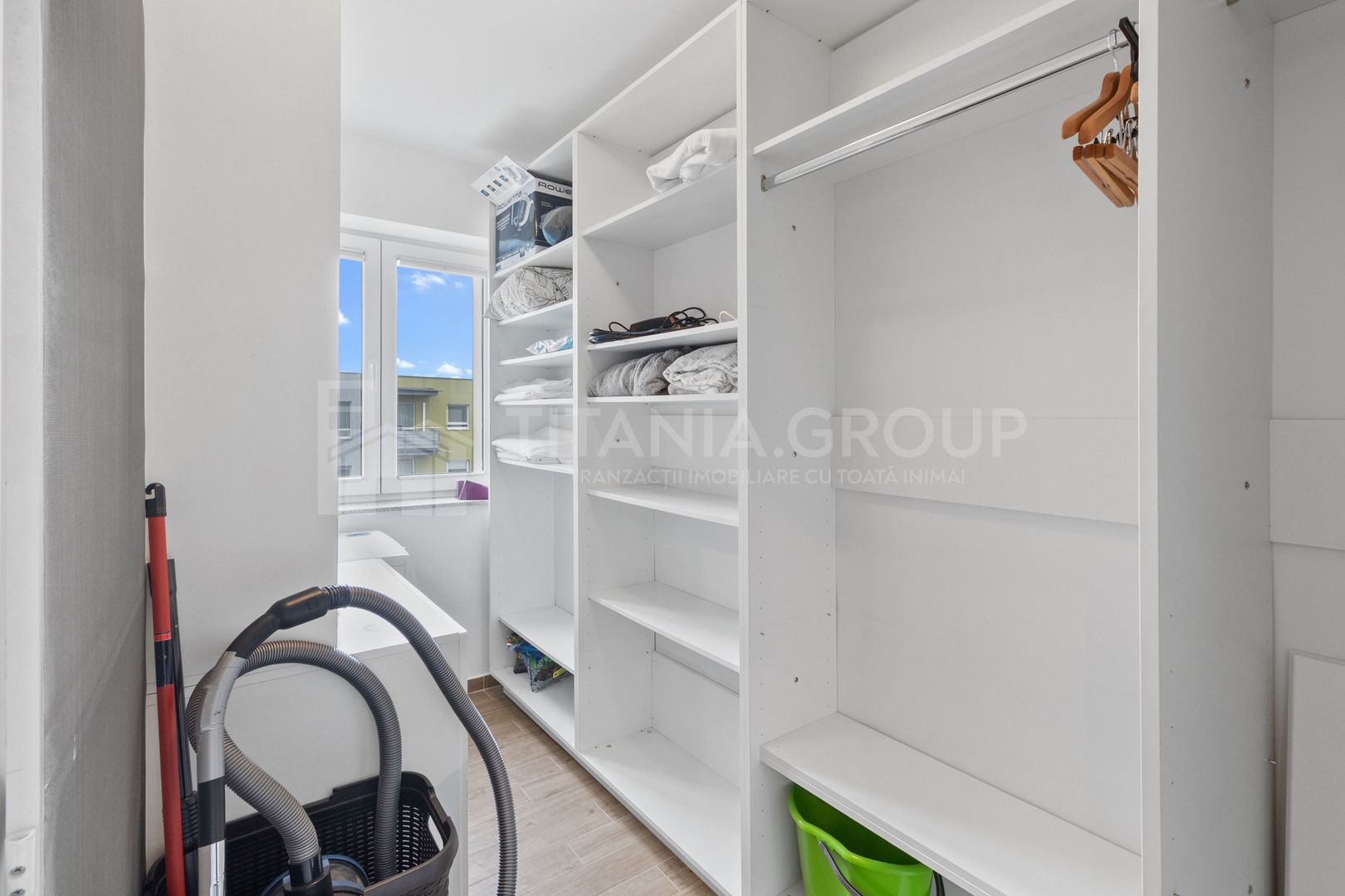 REZERVAT  Apartament 2.5 camere, 65 mp, parcare+boxa, preluare regim hotelier - Poză 8