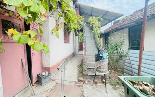 Casa spatioasa cu teren 739 mp in zona Mehala - Poză 13