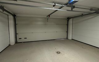 Penthaus  modern in  Sibiu ,3 camere ,2 garaje subteran , boxa - Poză 15