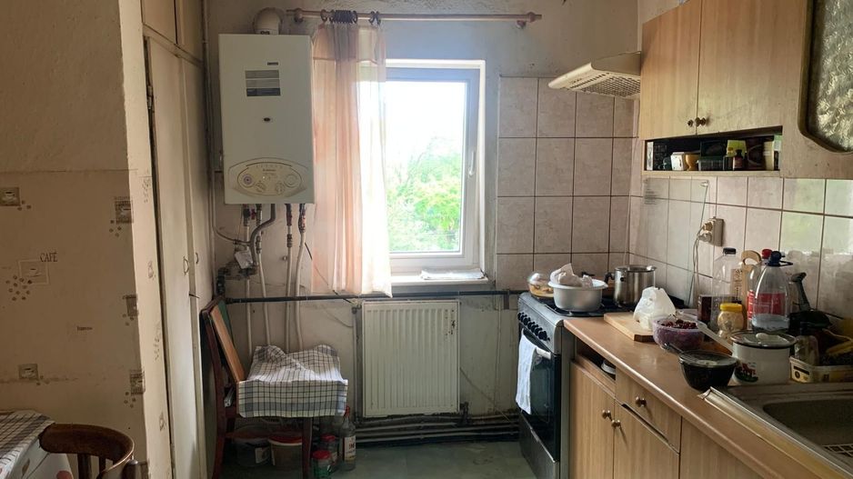 Apartamet 4 camere - 80 mp - etaj 2/4 - Zona Autogara Fany - Poză 2