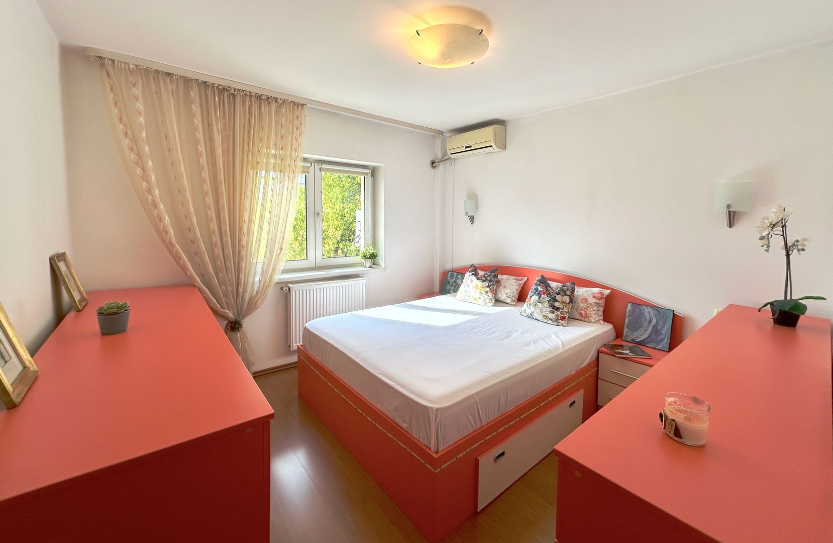Apartament etaj intermediar, luminos, centrală proprie, fereastră la baie - Poză 6
