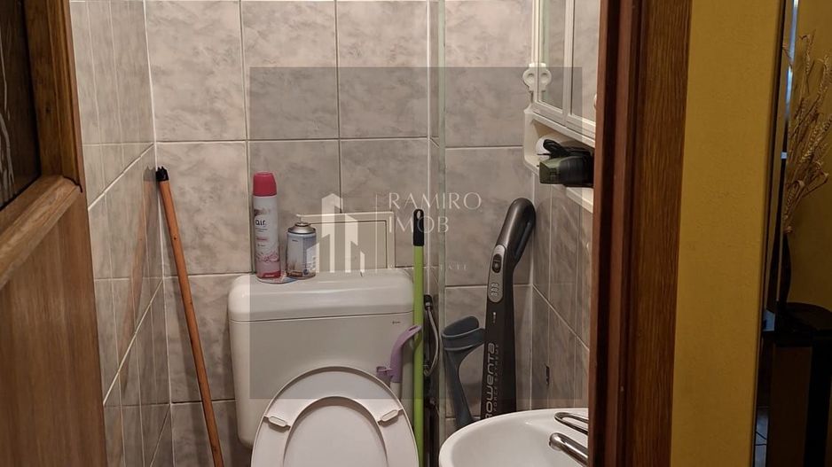 Apartament 4 camere decomandat Titan - Poză 3
