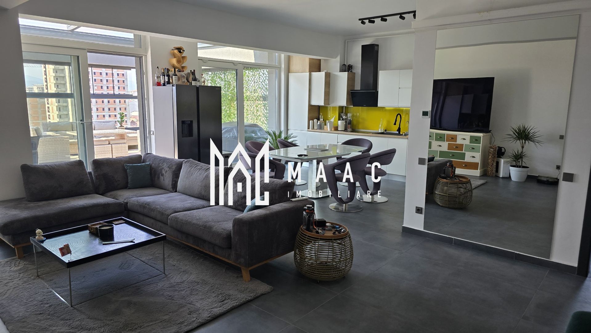 Penthouse Smart I Terasă panoramică I Selimbar - Parcare Subterana - Poză 3