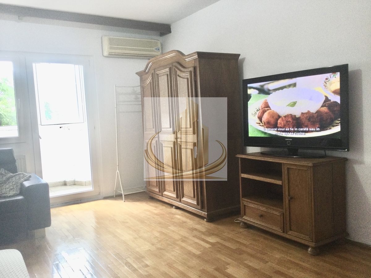 Garsonieră spațioasă 42 mp | Zona Piața Victoriei | Etaj 1 | Mobilată - Poză 3