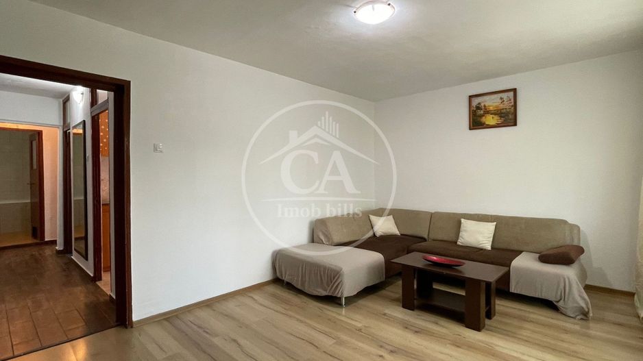 Apartament cu 3 camere de vânzare de tip PC în zona Rogerius, Oradea - Poză 1