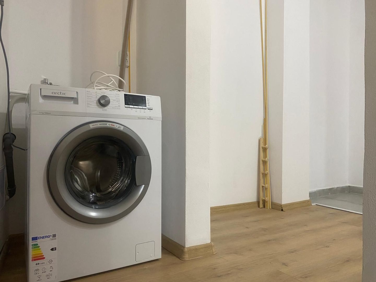 Spatios! Inchiriere apartament cu 2 camere in Targoviste -M12 - Poză 7