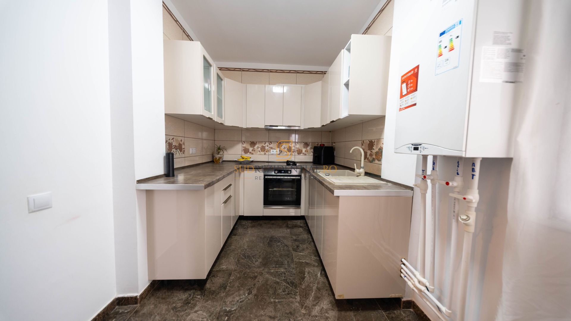 Vila spatioasa | 200 mp, mansarda open space, zona Jilava, Ilfov - Poză 21