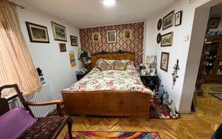 Casă corp C1 84mp + casă corp C2 51mp+garaj+ grădină și teren 889mp - Poză 8