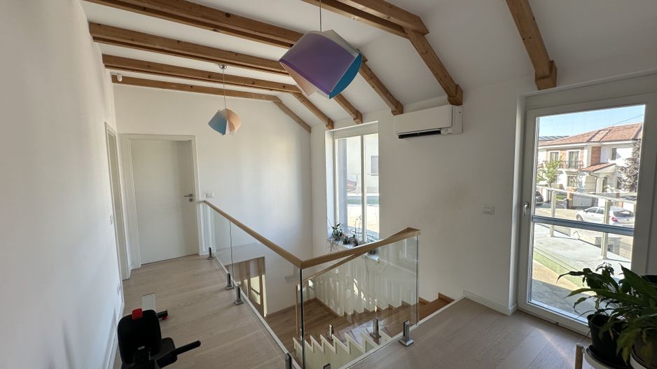 Casa individuala cu piscina aproape de British School - Poză 31