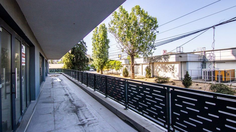 Spatiu Comercial | De Inchiariat | intre 50 mp - 400 mp | Front Stradal - Poză 4
