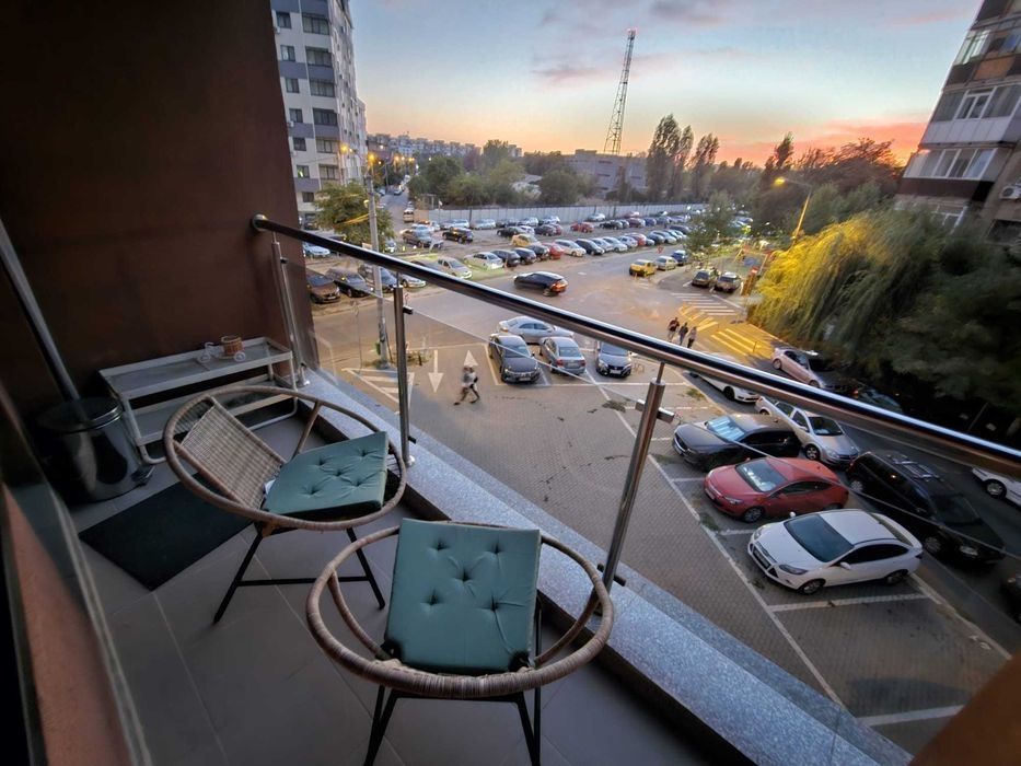 Apartament Decomandat cu Balcon – Mobilat, Utilat, Metrou & Parcul Liniei - Poză 4