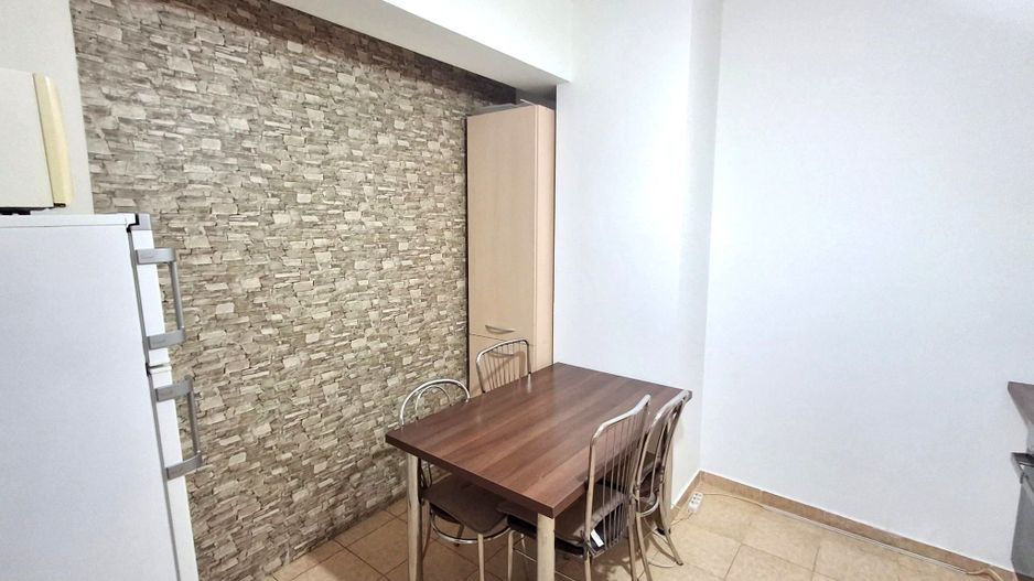 De Vanzare Apartament 2 Camere - Poză 8