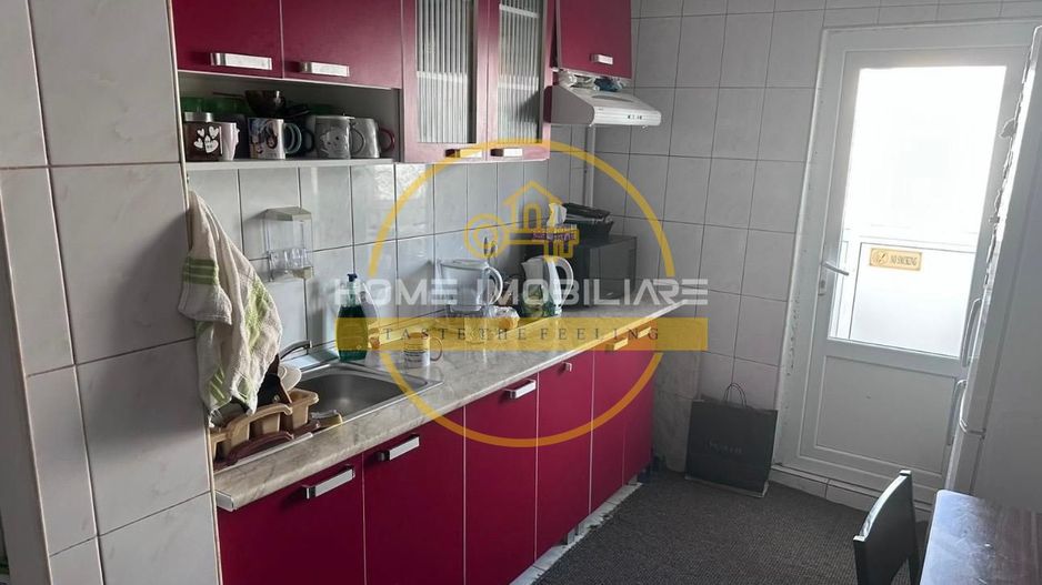 Apartament cu 3 camere / Etajul 2 / 60mp/ zona Baza 3 - Poză 4