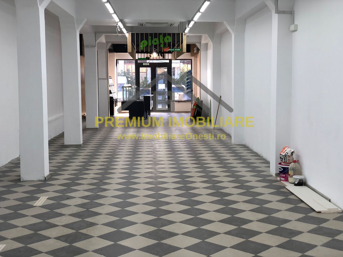 Spatii Comerciale de Vanzare/Inchiriat Onesti - Zona Ultracentrala - Poză 8