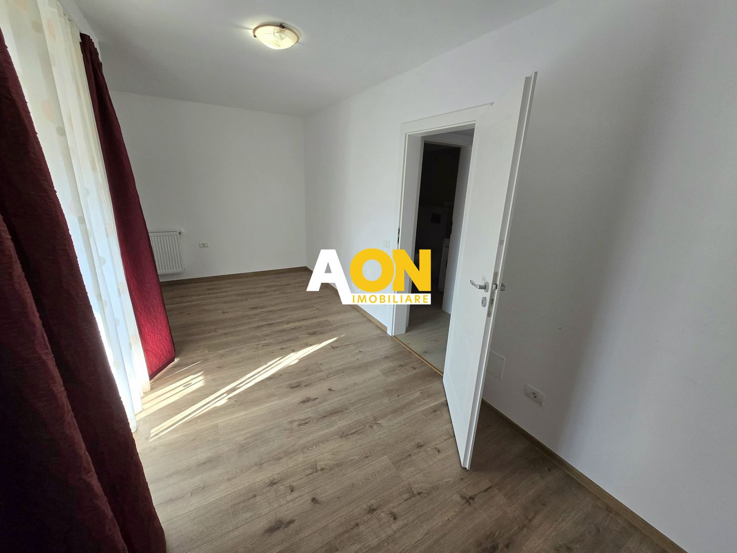 Casă Înșiruită, Construcție Nouă, 4 Camere, Zona Bărăbanț - Poză 10