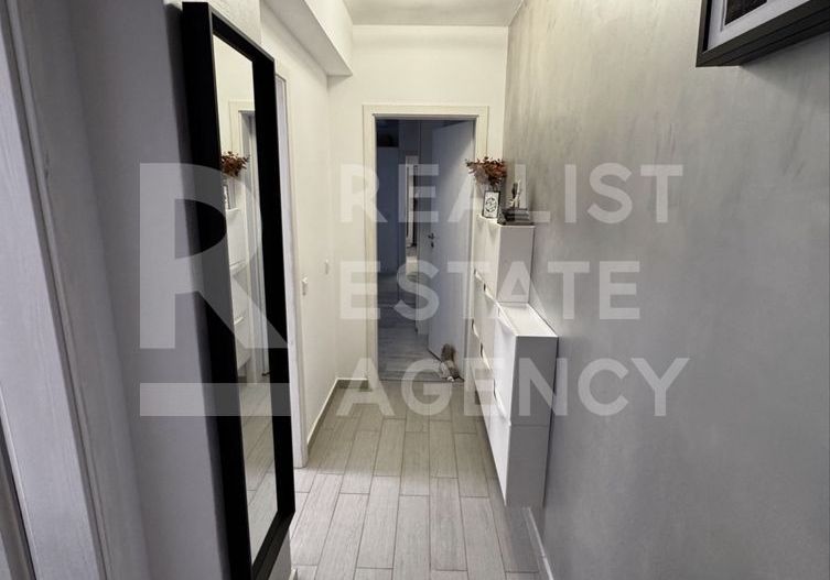 Vânzare, apartament 2 camere, zona Titan - Poză 5