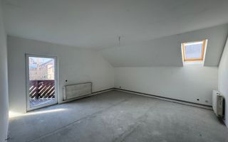 VILA 5 CAMERE,TEREN 560 MP, CAMPULUNG, ARGES - Poză 11