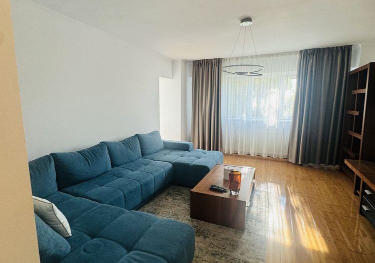 Apartament 3 camere Calarasilor Hyperion - Poză 1