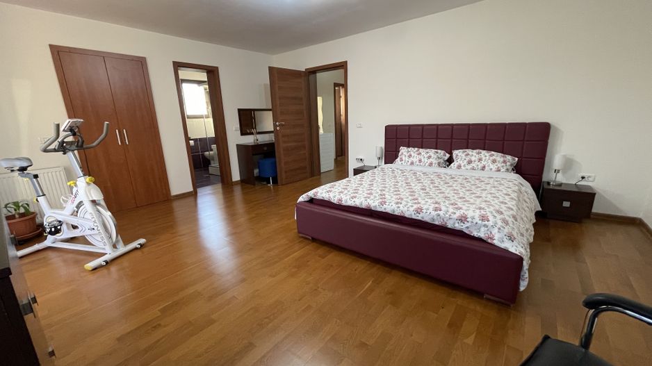 Casa moderna, frumos amenajata in zona Bogdanestilor - Poză 16