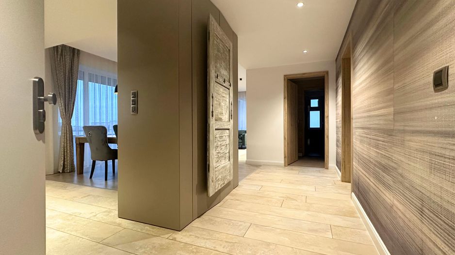 Penthouse de LUX 4 camere cu terasă spectaculoasă de 122 mp + jacuzzi - Poză 30