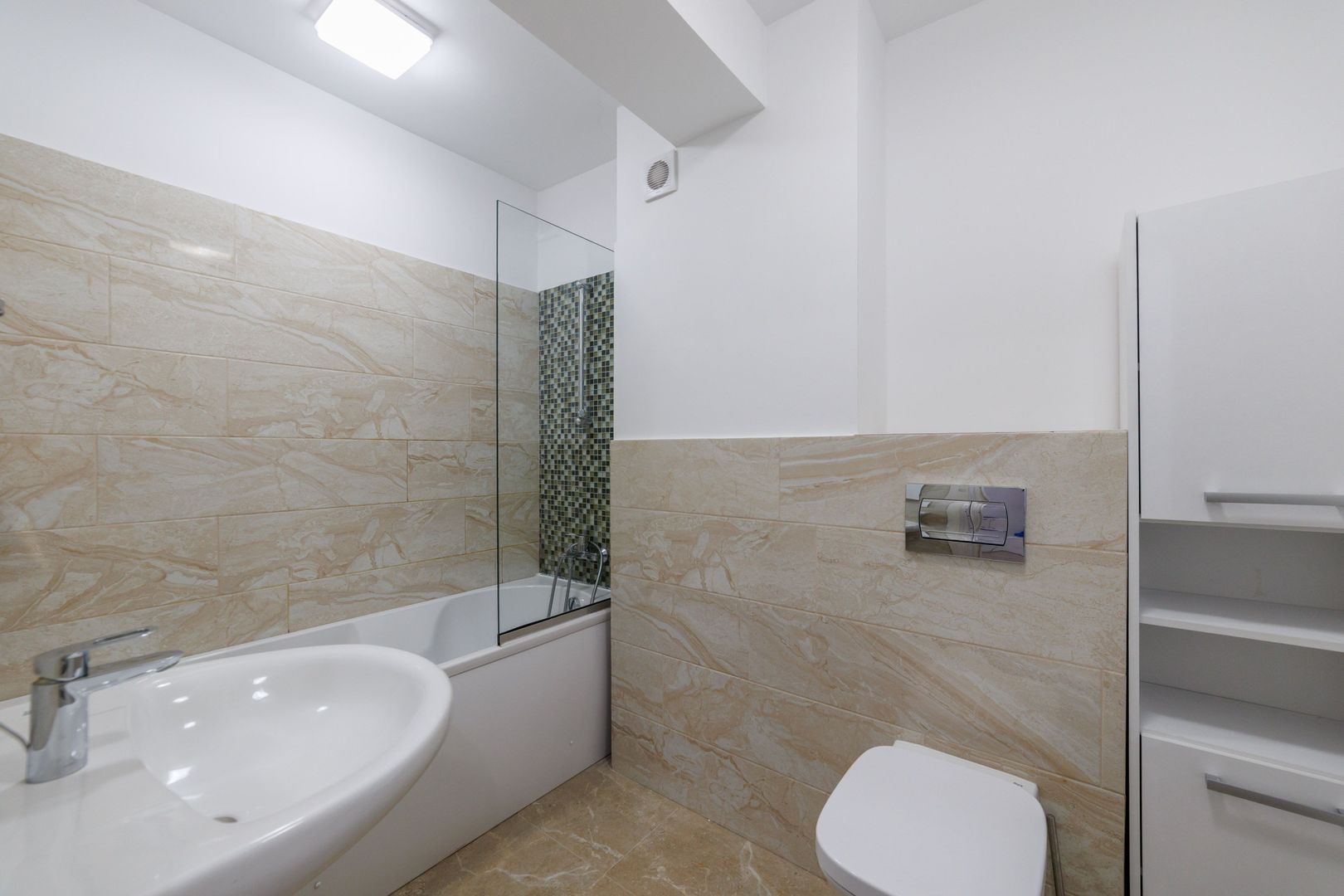 Apartament modern, 66 mp, 3 camere – zona Hermes Nord - Poză 19