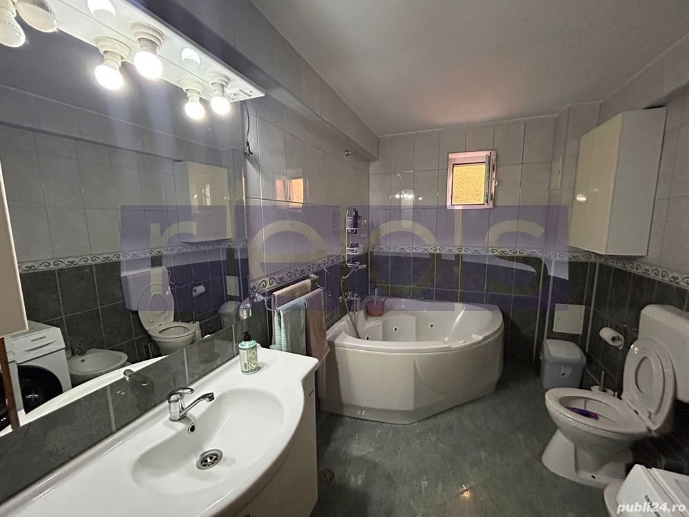 VANZARE CASA P+1+M | 8 CAMERE | ZONA VITAN - Poză 10