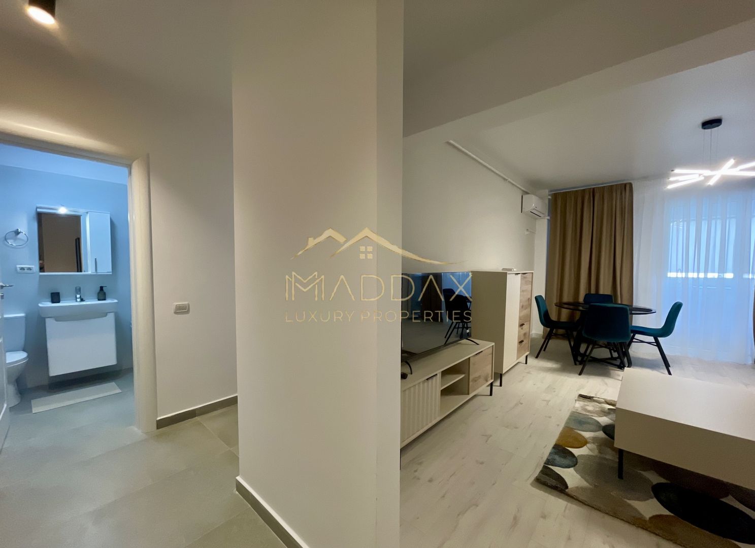 Apartament 2 camere**mobilat LUX//Central - Poză 3