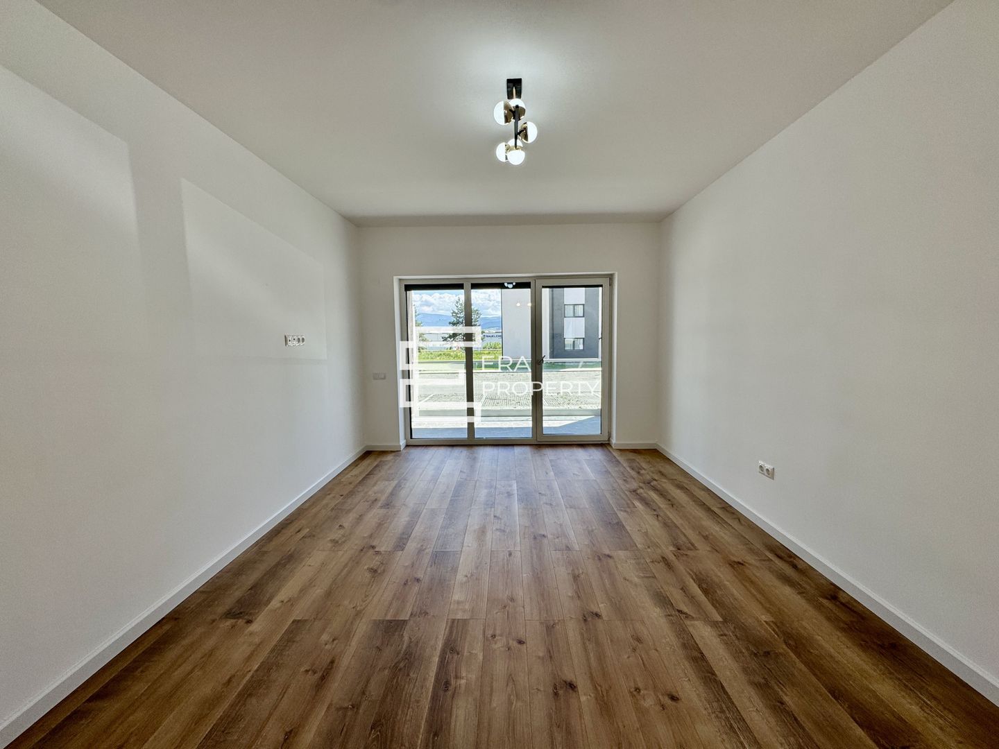 Apartament 3 camere,  76 mp - INTABULAT- la cheie-  zona Industriala Vest - Poză 6