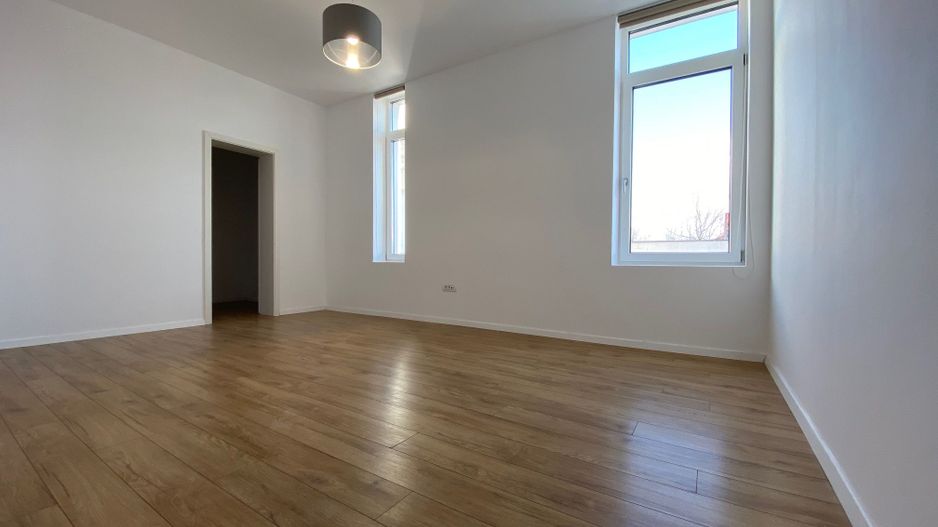 Casa individuala moderna in zona de Nord - Poză 9