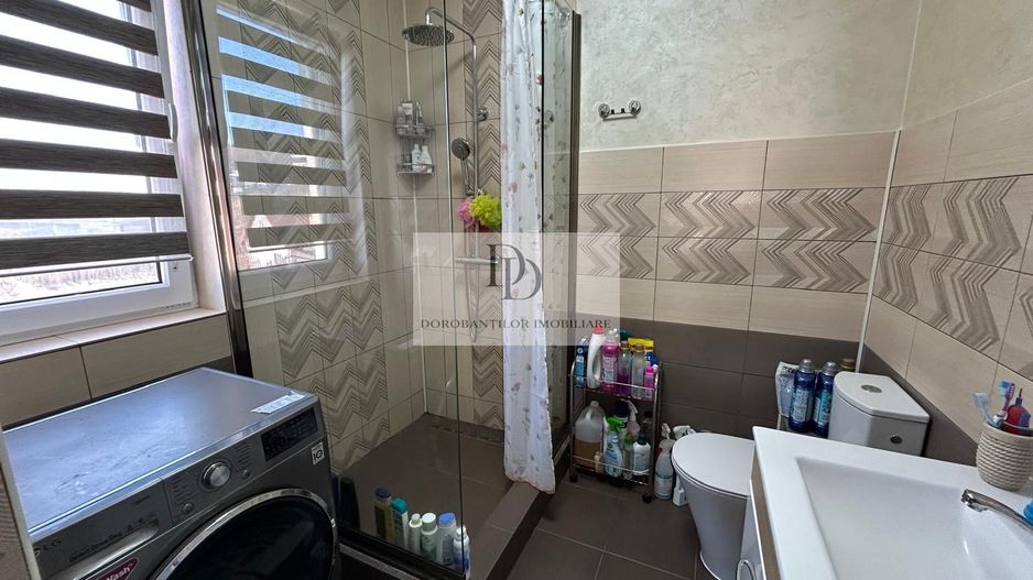 Apartament 4 camere singur pe nivel + 50 mp Pod + 2 Parcari | Oașului - Poză 12