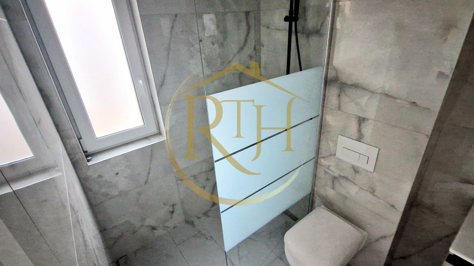 Duplex de vanzare cu 4 camere,2 bai,250 mp teren-Mosnita Veche zona Centrala. - Poză 18