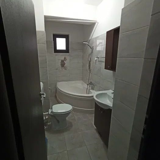 Inchiriere 2 Camere Vitan Mall - Poză 4