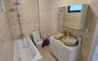 Casă De Închiriat  | Ideală Pentru Locuință Sau Afaceri - Poză 17